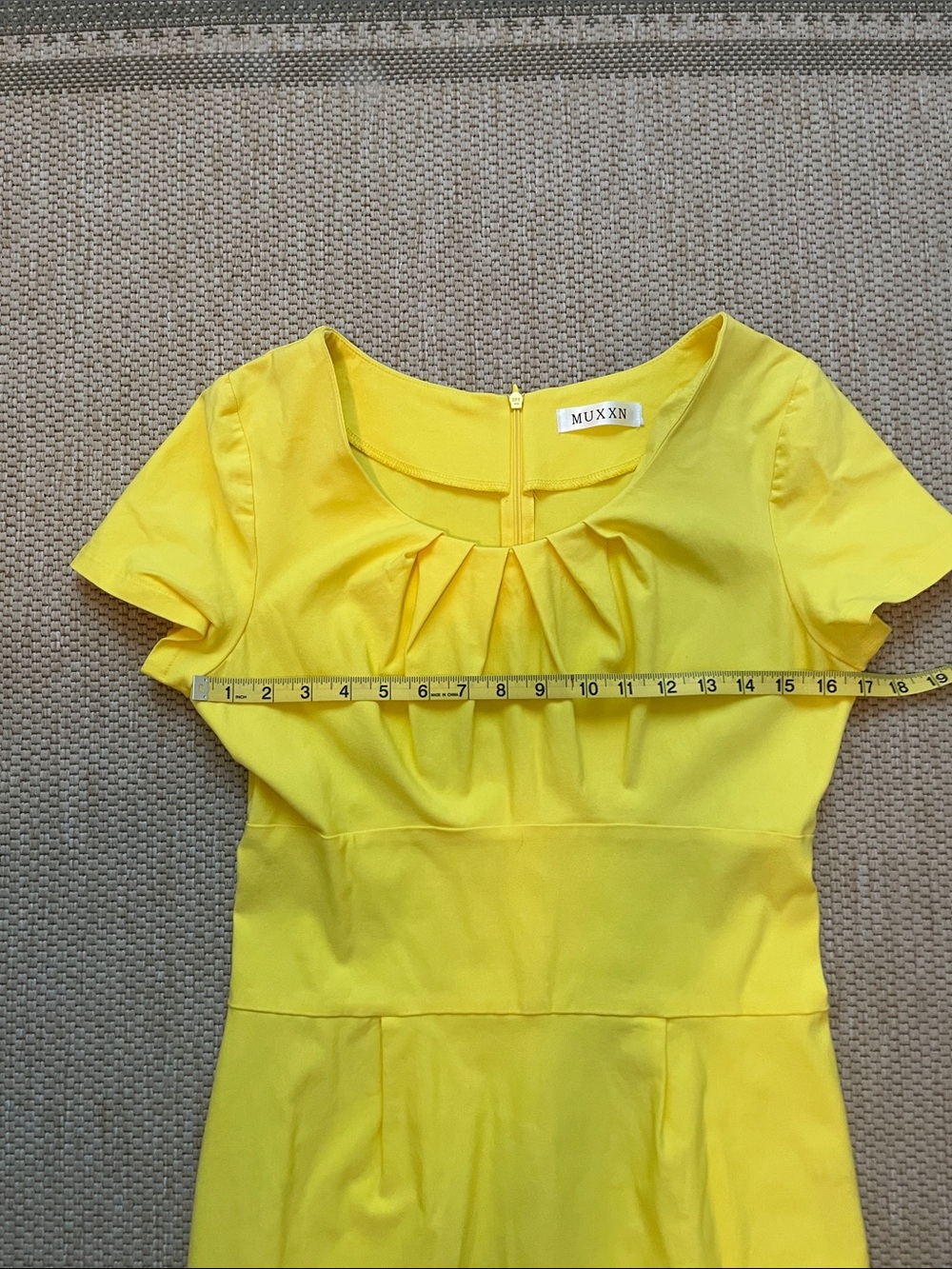 MEXXU Yellow Pleated Midi Sheath Dress - Picture 2 of 7